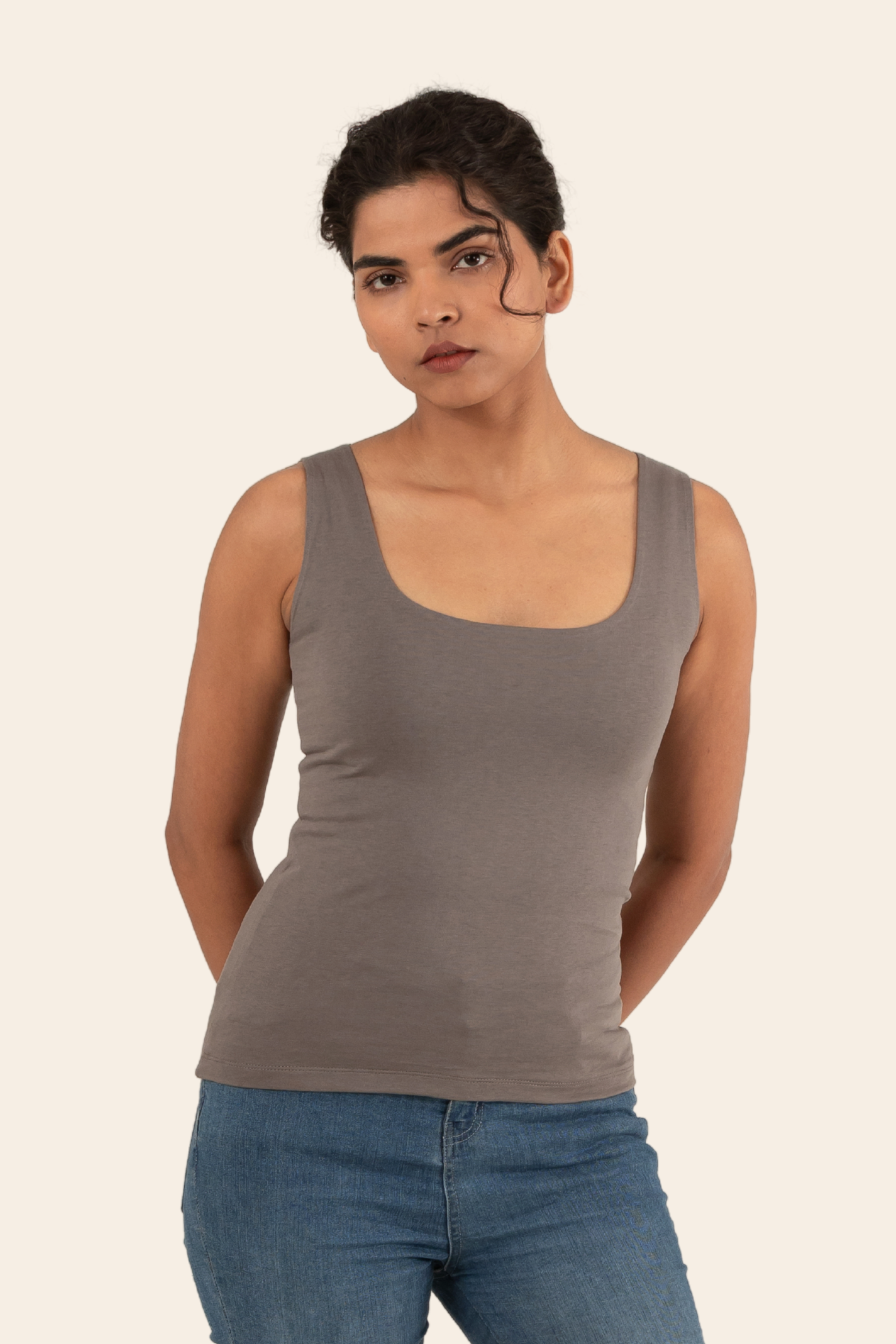 Nizhal Grey